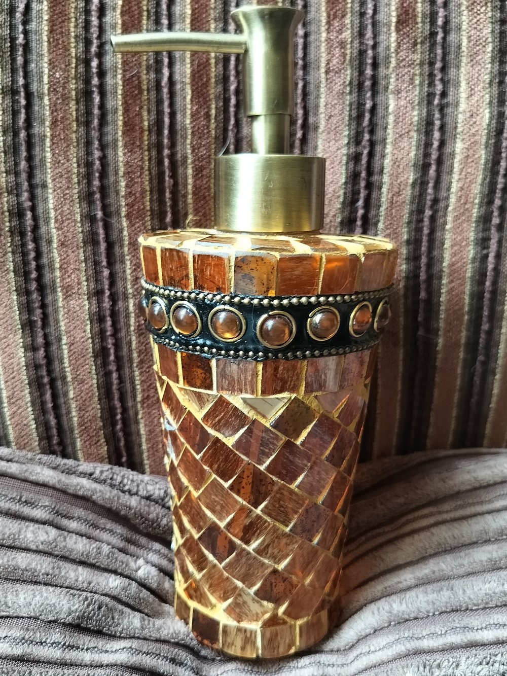 Decorative Vintage Amber Brown Mosaic Soap Dispenser with Gold Pump